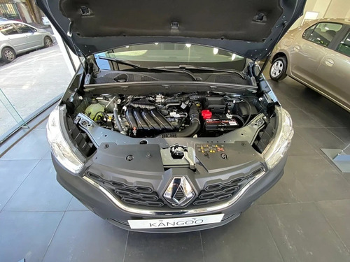 Imagen 10 de 25 de Renault Kangoo Confort 5 Asientos 1,6 Tasa 42,9 % Anual (jp)