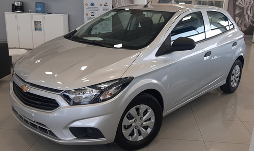 Imagen 1 de 20 de Chevrolet Onix 1.4 Joy 5 Puertas Base 2023
