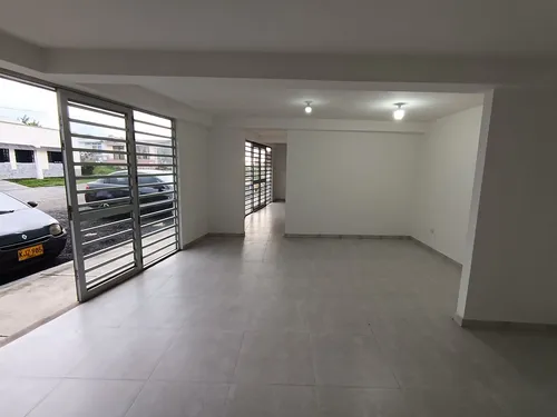 Local En Venta En Sector Centenario (279060884).