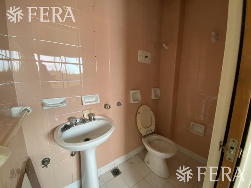 Venta De Departamento De 3 Ambientes Con Balcón En Wilde