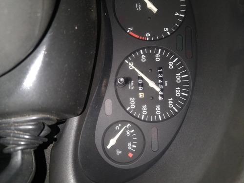 Imagem 4 de 4 de Corsa