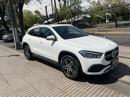 Mercedes-Benz Gla 200 1.3 GLA 200 DCT Auto