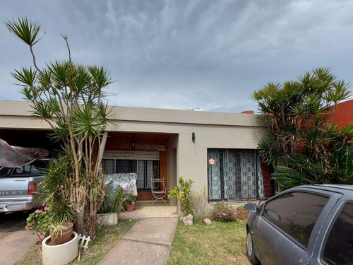 Imagen 2 de 12 de Casa En Venta En Don Torcuato