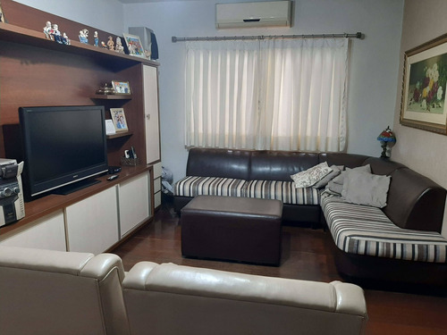 Imagem 14 de 30 de Casa Terrea À Venda - 4 Quartos - Móveis Podem Ser Negociados - Próxima Da Maringá - Champagnat, Londrina, Pr - Pr - Ca1344_gprdo