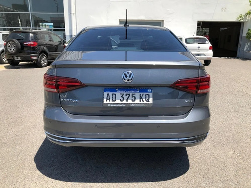 Volkswagen Virtus Highline (miaj)