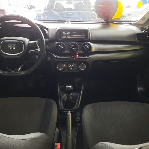 Fiat Cronos 1.0 Drive Flex 4p