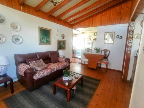 Impecable Y Acogedora Casa A Cuadras De La Playa