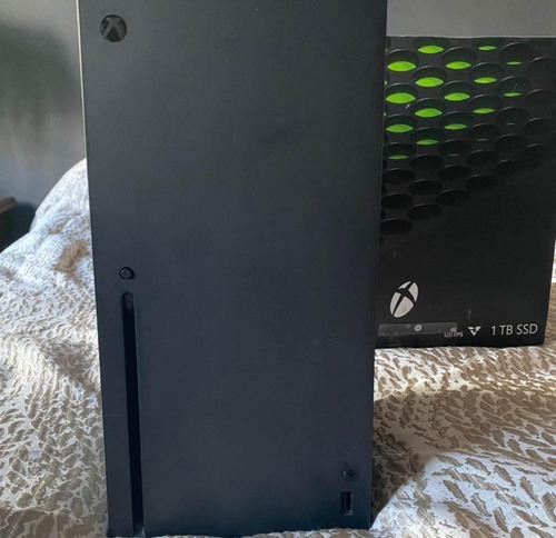 Xbox Series X (usado)  Todo Original 