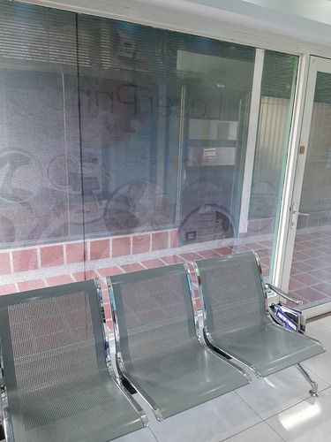 Imagen 3 de 10 de Local Comercial Cc Club De Campo