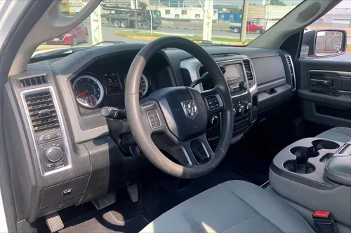 Dodge Ram 1500 V6 2020
