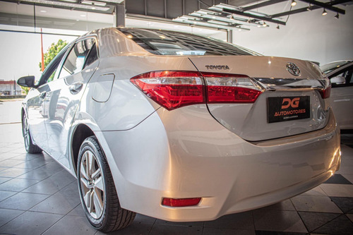 Imagen 11 de 15 de Toyota Corolla Xei Pack 1.8n 134.000km 2016 Gris