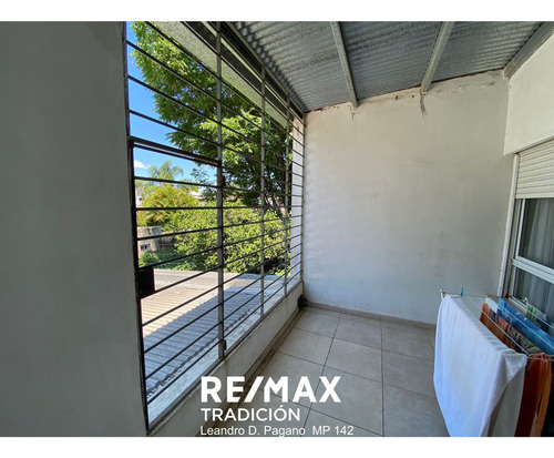 Casa En Venta Ubicación Residencial 7 Ambientes.-