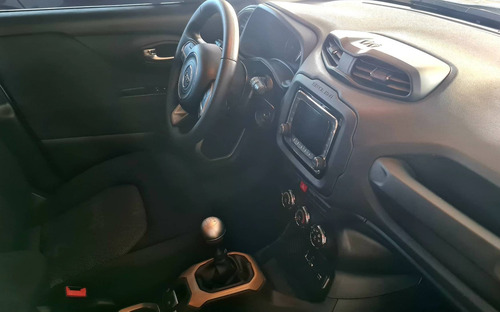 Imagem 13 de 15 de Jeep Renegade 1.8 16v Flex Sport 4p Manual
