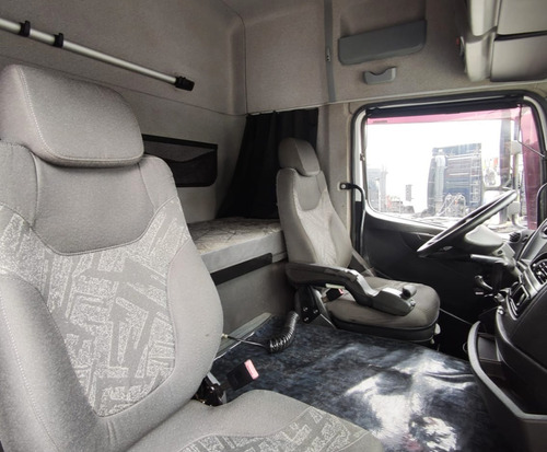 Imagem 6 de 8 de Mercedes Benz Axor 2644 6x4 2016 Canelinha Mb 2644 Fh 440 Fh