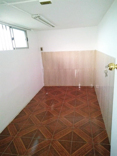Imagen 16 de 17 de Oportunidad Casa Esquina + Negocio