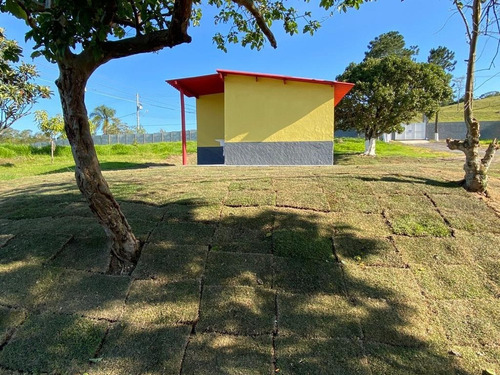 Imagem 3 de 3 de G.e01 Você Merece Um Lugar Calmo E Aqui Você Encontra!