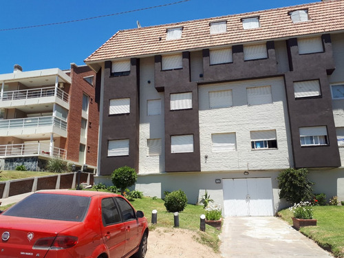 Imagen 2 de 17 de Pinamar. Dto. 3 Ambientes. A Metros Mar. Centrico. Cochera. Wifi.