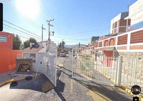 Casa Ubicada En Colonia Mineral De La Reforma Hidalgo, Con 2 Recamaras Y 180m2. Con Acceso Controlado. Muy Cerca De Plaza.
