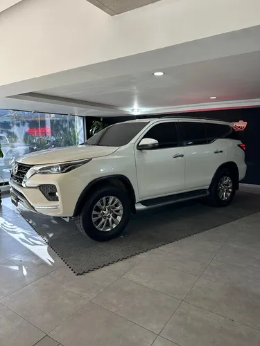 Toyota Fortuner Srv V6 4.0 2022 Blindada