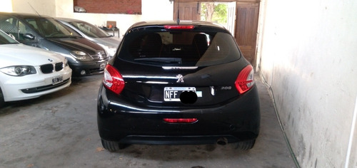 Peugeot 208 1.5 Allure Touchscreen 2013