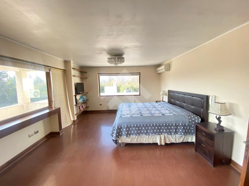 Casa En Venta De 3 Dorm Ampliable. En Chicureo