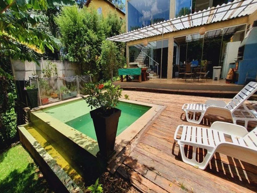 Imagem 14 de 22 de ? - Imóvel De 3 Andares, Sendo Os Quartos Nos Andares De Cima E O Restante Da Casa Todo Integrado, Com Muito Vidro E Área Verde. Para Quem Gosta De P - Ca00893 - 70295346