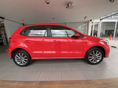 Imagen 6 de 14 de Volkswagen Polo 2020 5p Comfortline Plus Std.