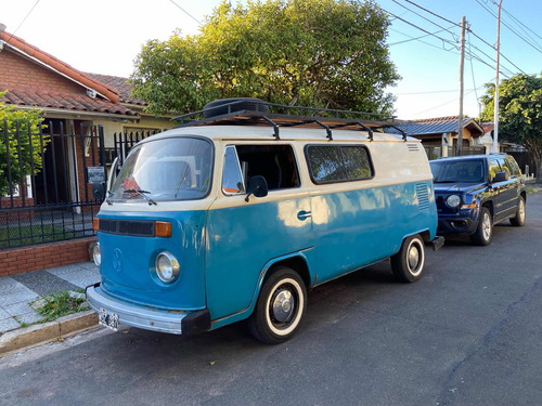 Volkswagen Kombi 211 Camper 211 Furgón Camper 81