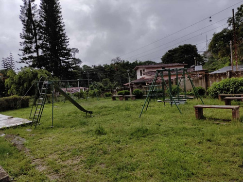 En Venta Apartamento Duplex Ubicado En Carrizal Residencias Estancias Carcabelos. Rz
