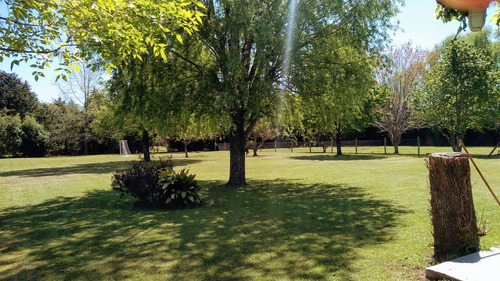 Casa Quinta Para Eventos Y Alojamiento Con Pileta Y Quincho 7 Personas