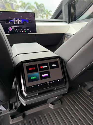 Tesla Cybertruck Foundation Series 4x4
