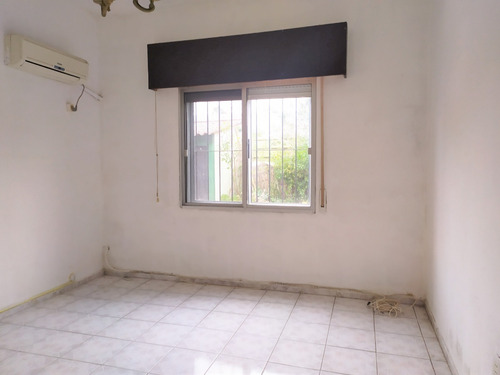 Imagen 12 de 16 de En Venta Apto De 2 Dormitorios En Lezica Con Patio De Uso Exclusivo Y Renta