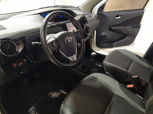 Imagen 7 de 15 de Toyota Etios 1.5 Xls 4ptas Mt