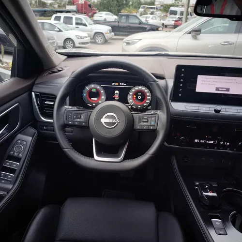 Nissan X-trail 2025