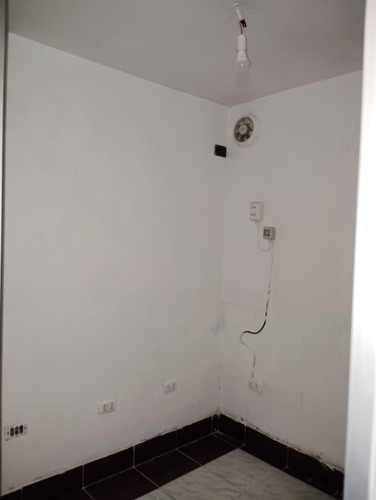 Oficina 126 M2 - Primer Piso Edificio Neovida En Quillota