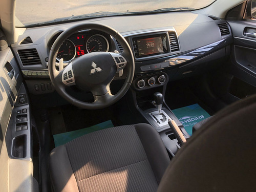 Mitsubishi Lancer 2.0 CVT 16V GASOLINA 4P AUTOMÁTICO