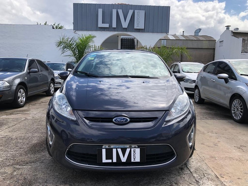 Imagen 6 de 25 de Ford Fiesta Kinetic Design Titanium 1.6 Año2013 - Liv Motors