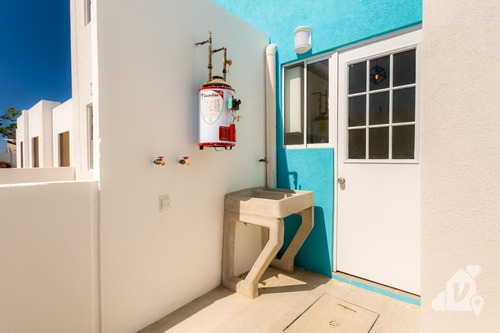 Casa En Venta En Acapulco, Punta Mar Diamante, Plan De Los Amates, A 3 Min De Playa Bonfil, Alberca