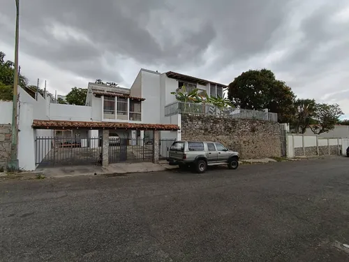 Casa En Cumbres De Curumo