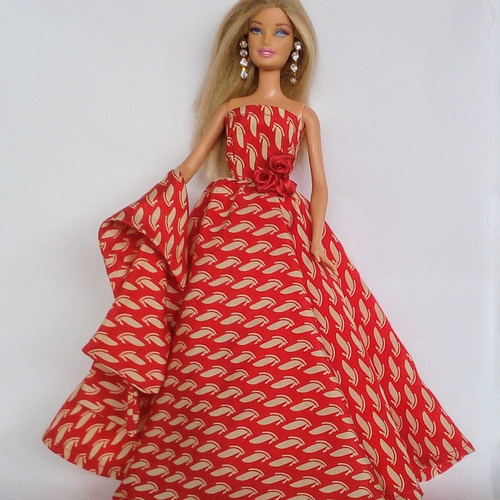 Vestidos Artesanales De Fiesta Para Muñecas Barbie