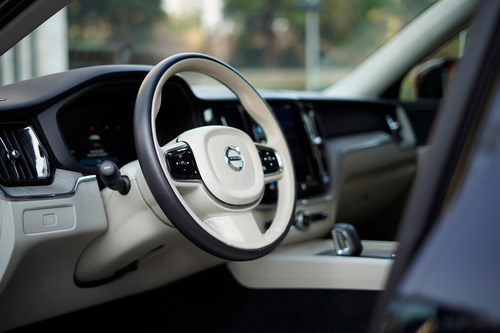 Volvo XC60 B5 AWD