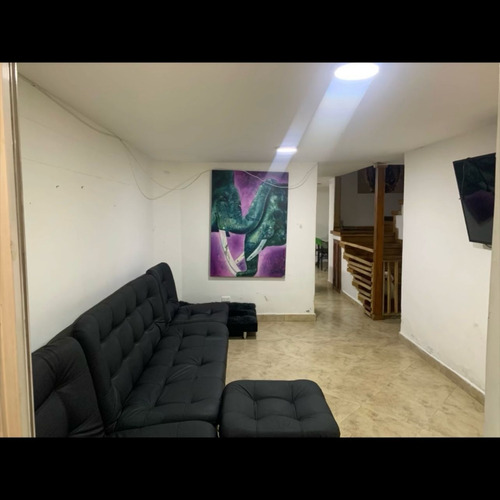 Venta De Casa Cuatro Pisos Buenos Aires Medellin