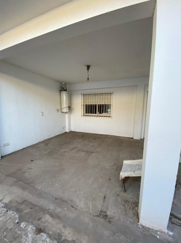 Imagen 11 de 18 de Casa En Venta De 3 Dormitorios C/ Cochera En José C. Paz