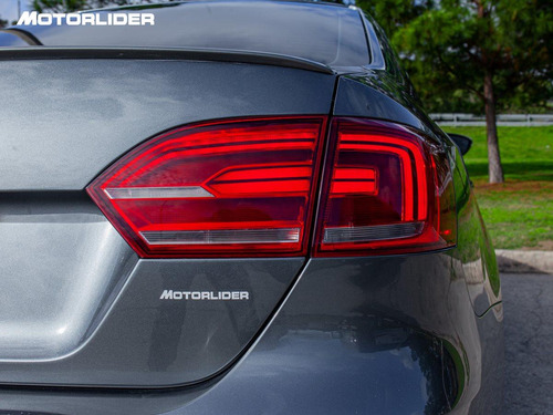 Imagen 14 de 25 de Volkswagen Vento 2.0 Gli Dsg | Permuta / Financia