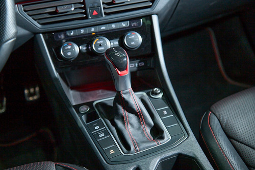 Volkswagen Vento 2.0 Tsi Gli 211cv App Connect + Nav