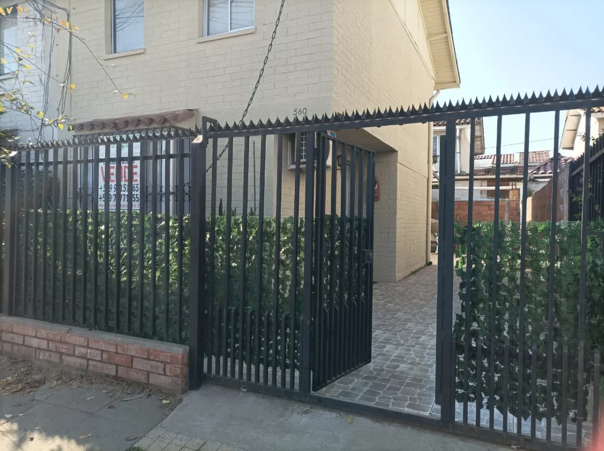 Imagen 3 de 4 de Casa En Villa Cerca De Locomocion A Talagante-santiago