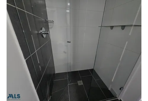 Amplios Espacios Y Excelente Ubicacion(mls#255253)