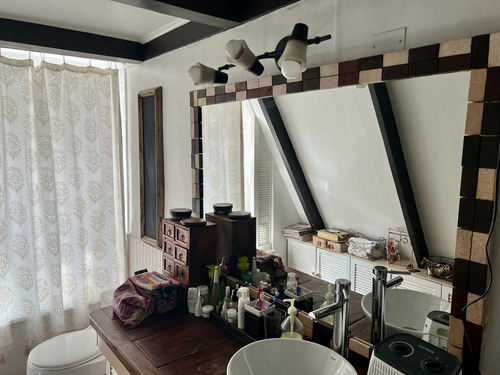 Acogedora Casa Con Gran Terreno En El Arrayán