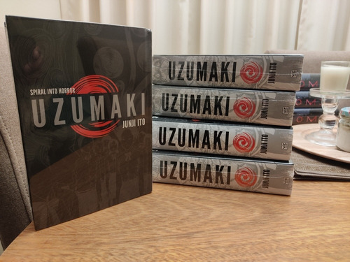 Uzumaki- Junji Ito Manga En Inglés