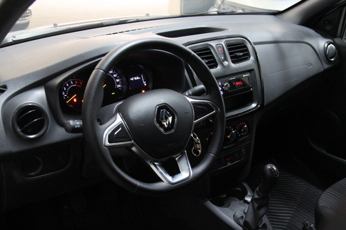 Imagem 5 de 13 de Renault Logan 1.0 12v Sce Flex Life Manual